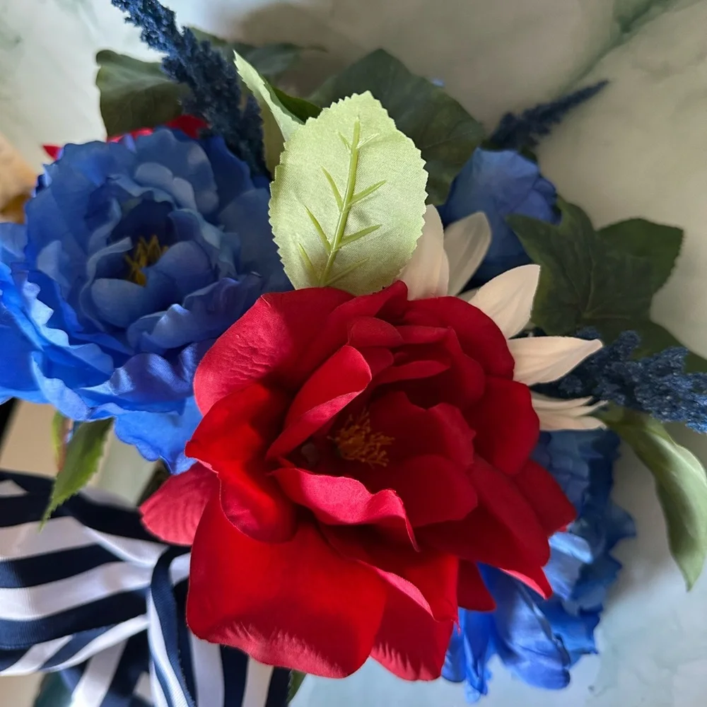 NWT Large Blue & White Artificial Floral Big Cone Arrangement with Striped Bow